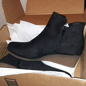 Black Ankle Boots sz11
